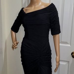 NWOT TADASHI SHOJI Pintuck Tulle Ruched Full Length Gown Dress Body Con